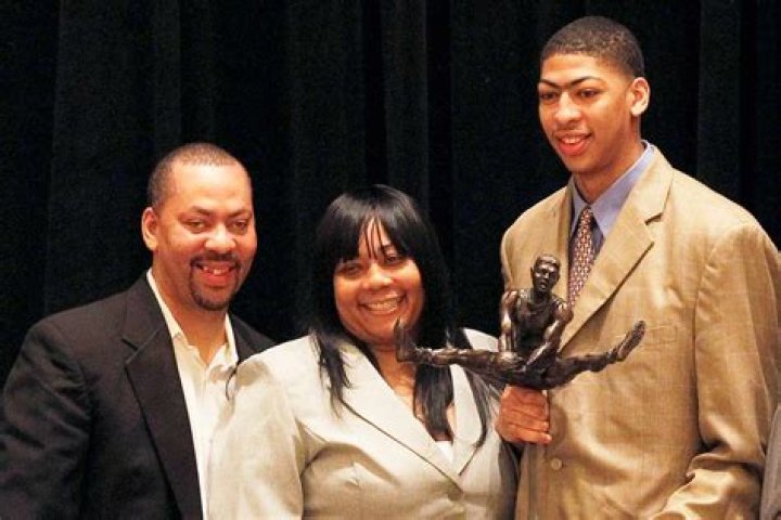 A Deep Dive Into The Parents Of Anthony Davis