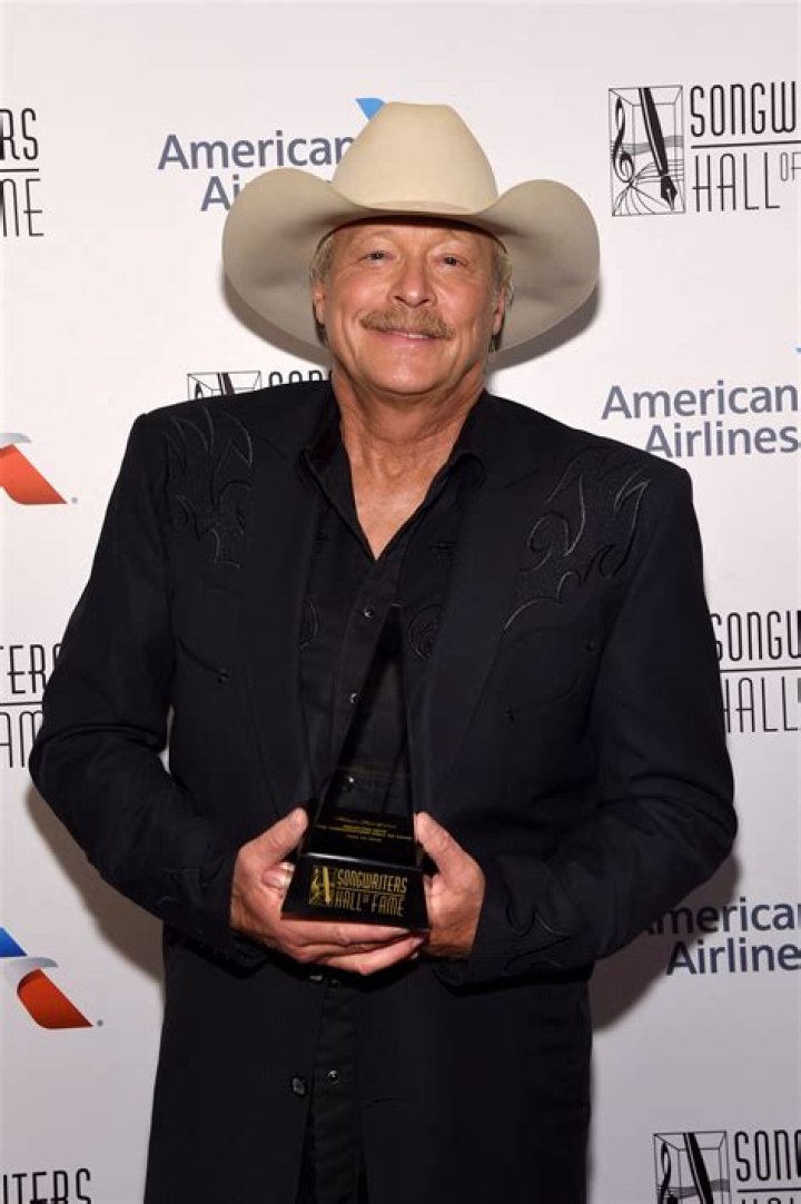 Alan Jackson: Height, Age, & More - Unveiling the Country Icon!
