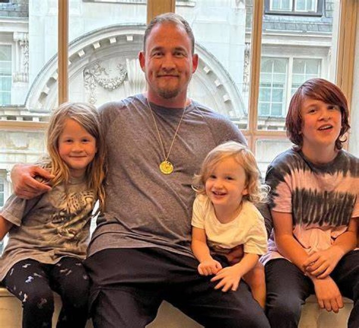Alanis Morissette's Husband: Age, Kids & More