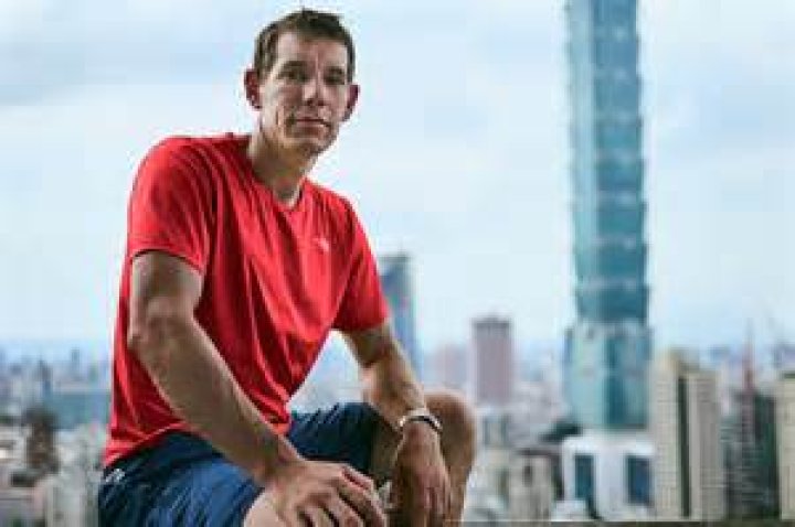 Alex Honnold's Weight And Height Unraveled