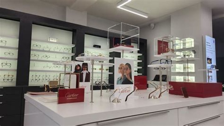 Alexis Amor Richmond: Eye Tests & Designer Frames - See What's New!