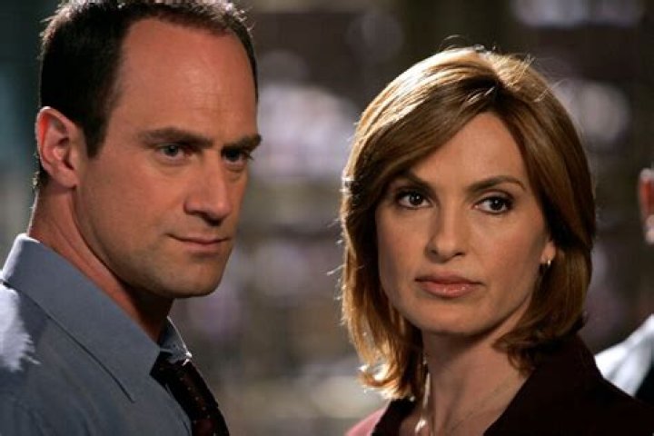 Benson And Stabler's Iconic Kiss On "Law & Order: