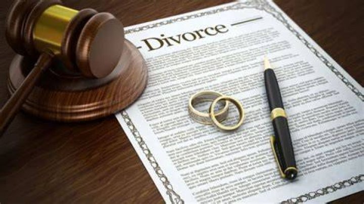 Breaking News: Serita Files For Divorce