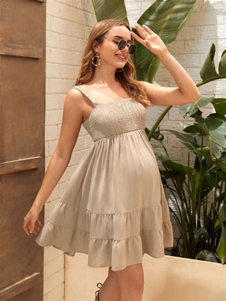 Breathtaking Maternity Dress Stars: Elevate Your Pregnancy Style