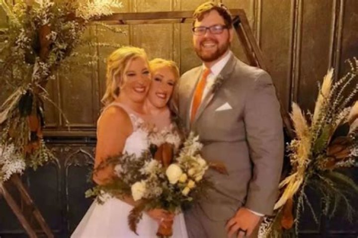 Brittany And Abby's Extraordinary Marriage