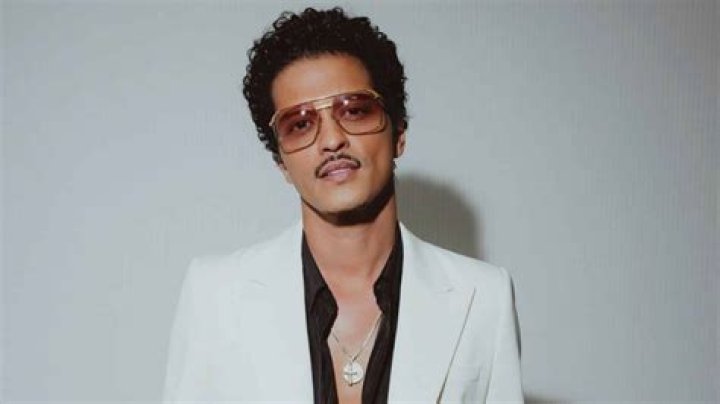 Bruno Mars Height: How Tall Is the Music Superstar?