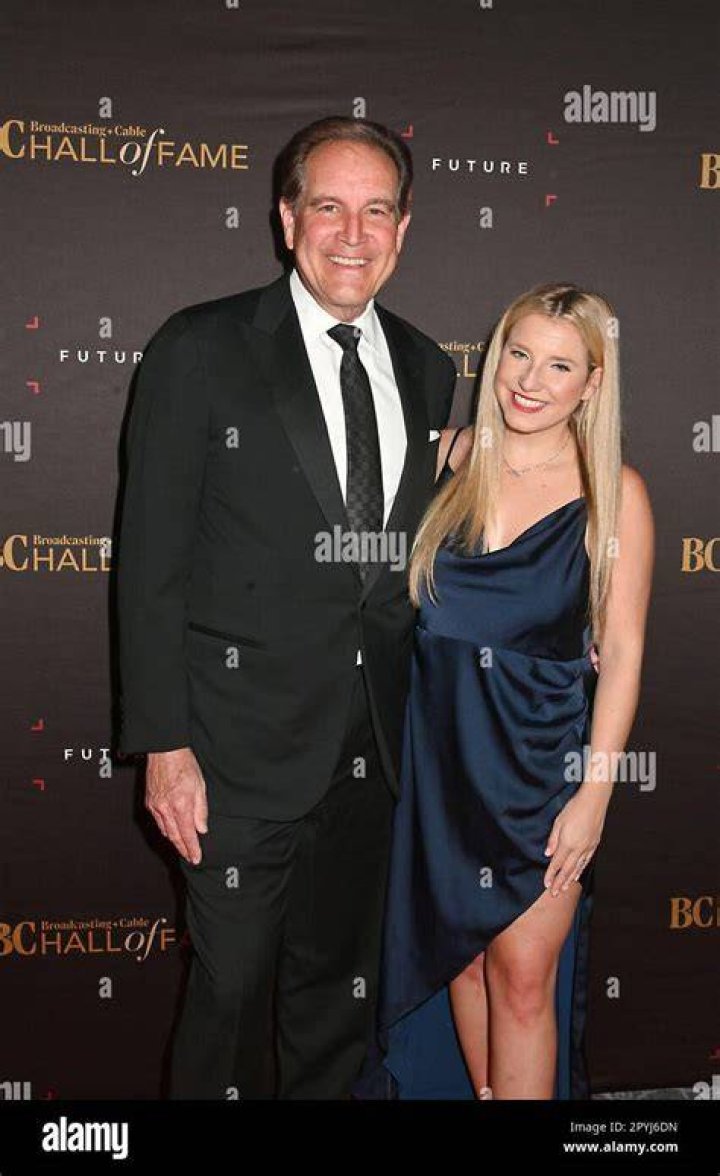 Caroline Nantz's Journey In Hollywood