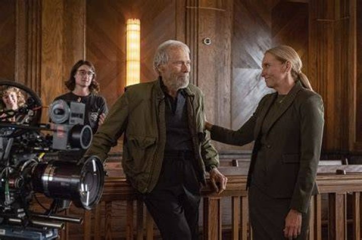 Clint Eastwood As Juror #2: A Deep Dive Into His Role And Impact