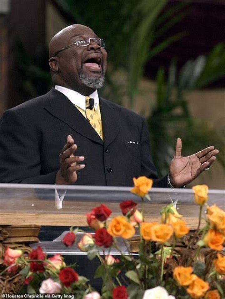 Did TD Jakes Resign His Position As Pastor?