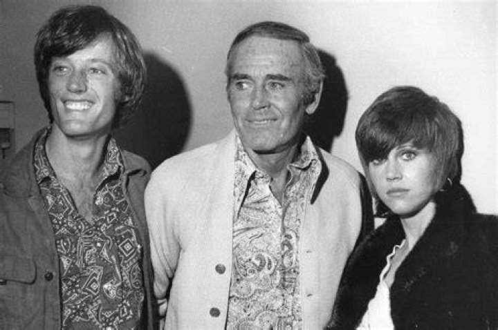 Discover The Cash Siblings: A Hollywood Dynasty Revealed