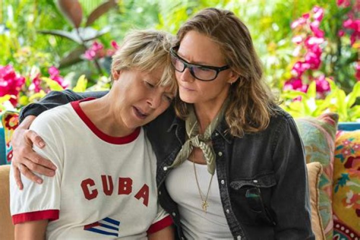 Discover The Secrets Behind Bonnie Stoll's Philanthropic Journey