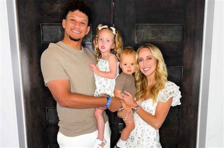 Discovering The Age Of Patrick Mahomes' Daughter