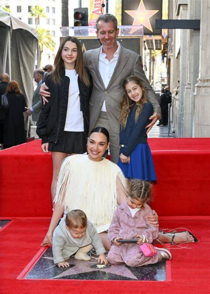 Discovering The Charisma Of Daniella Varsano: A Rising Star