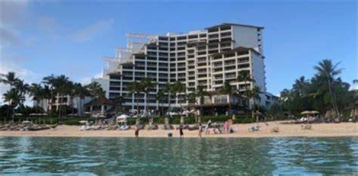Discovering The Filming Locations Of "The Wrong Missy" In Hawaii