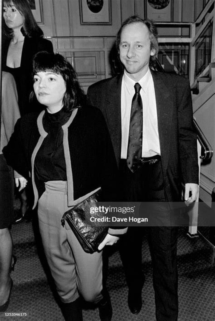 Discovering The Life Of Mark Knopfler's Wife