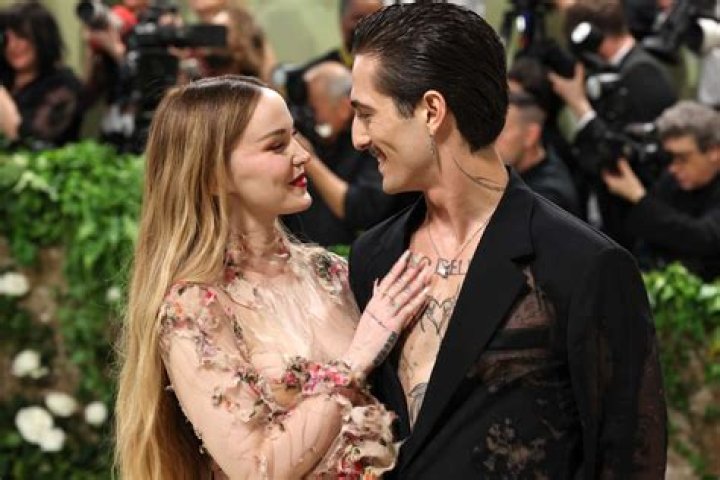 Dove Cameron's Relationship Status In 2024