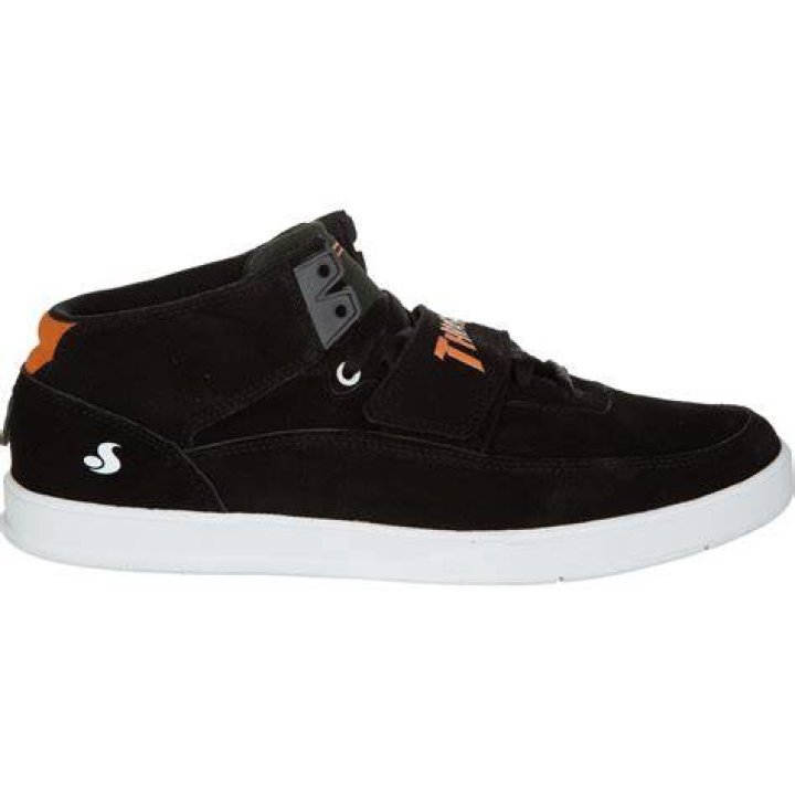 DVS Torey 3 Mid Skate Shoe