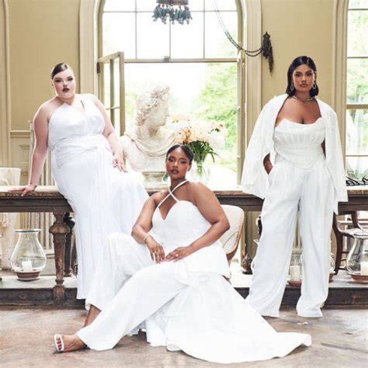 Elizabeth Gillies Says Yes To The Dress: A Journey Of Glamour And Emotion