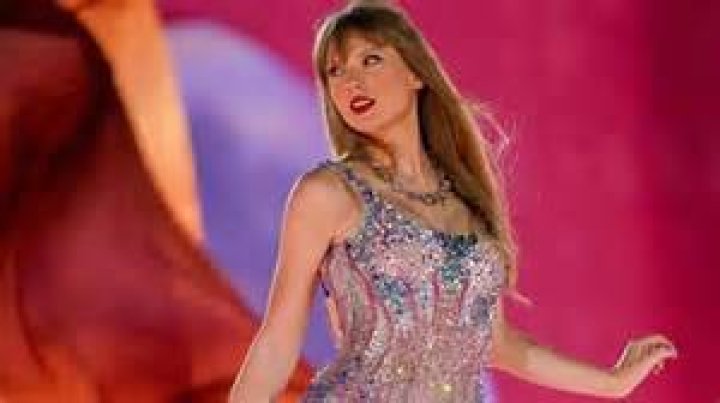 Explore Taylor Swift's Weight: A Comprehensive Analysis