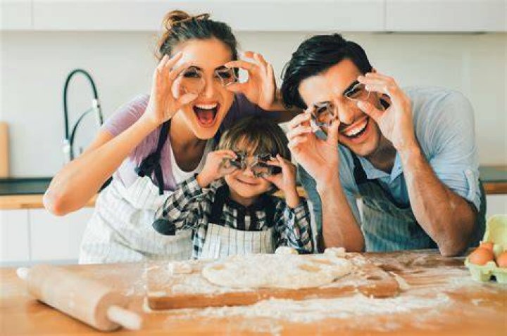 Exploring The Joys Of Playing With Mom CCTV: A Unique Take On Family Bonding