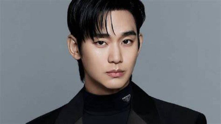 Exploring The Life And Career Of Hyun-Soo: A Rising Star In The Entertainment Industry