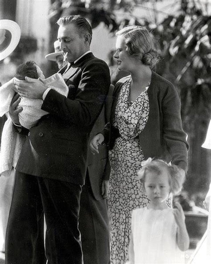 Exploring The Life And Legacy Of Actor John Drew Barrymore