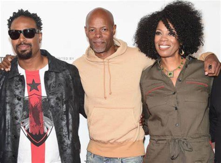 Exploring The Talented Family: Shawn Wayans Siblings