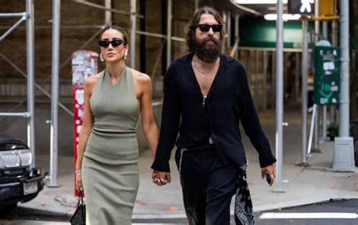 Filippo Testa: Unveiling the Fashion World & His Relationships