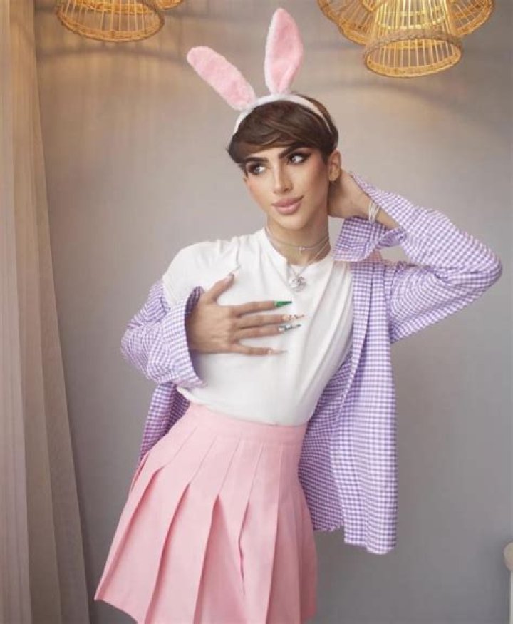 Foxy Alex: New Videos &amp; Instagram Updates