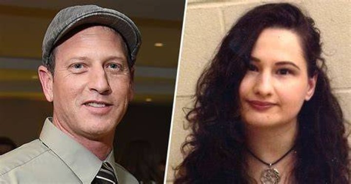 Gypsy Rose's Father's Role In Her Tragedy