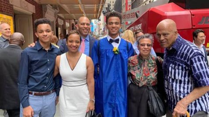 Hakeem Jeffries' Wife: Meet Katia Winter