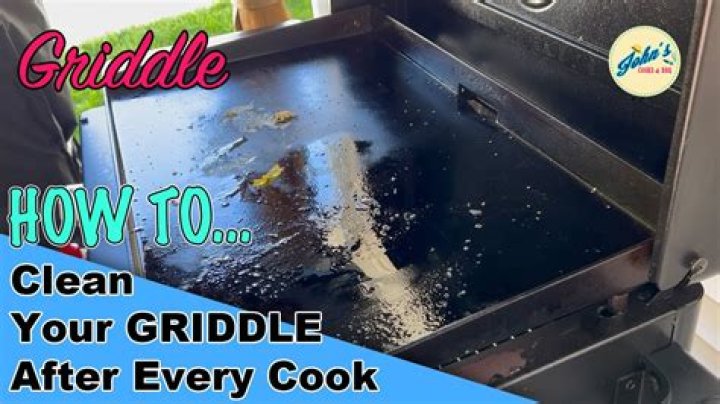 How to Clean a Griddle: Tips & Tricks
