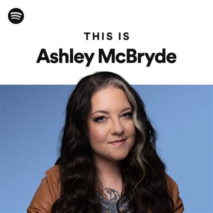 Is Ashley McBryde Really Related To Martina McBryde?