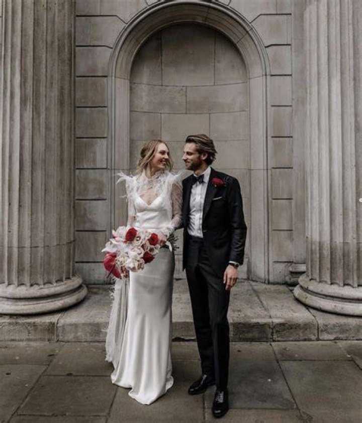 Is Jonathan Taylor Thomas Married Now?