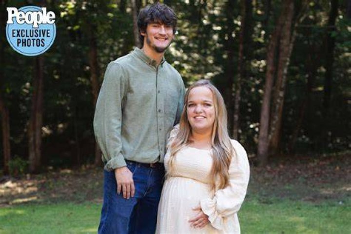Is Liz Johnston's Baby Considered A Little Person?