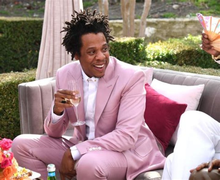 Jay-Z's Height, Weight & Body Stats Revealed