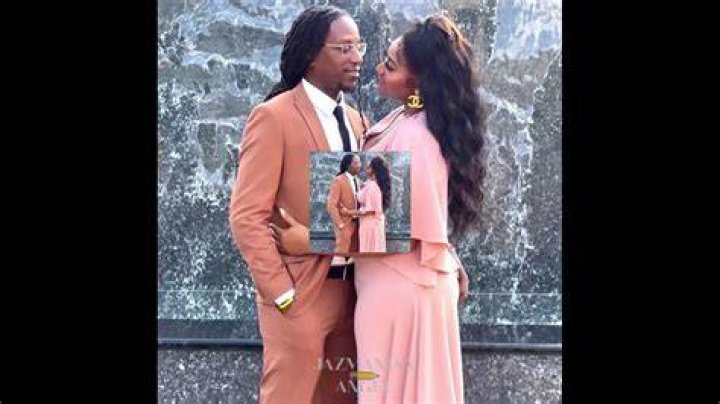 Jazmine Sullivan's Husband And Their Enduring Love