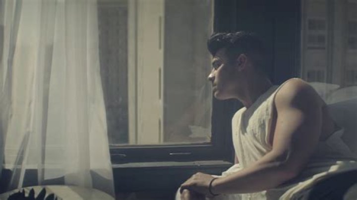 Joe Jonas & Ashley Graham: Steamy Moments & Music Video Secrets!