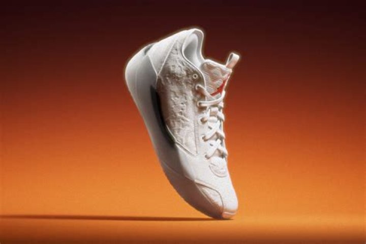 Latest on Michael Jordan: Hoaxes, Tributes & News - [2024]