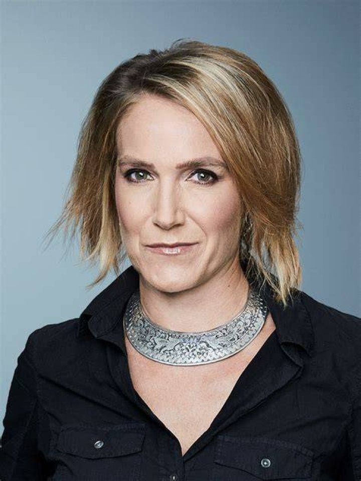 Laura Stracke: Award-Winning Journalist And Author
