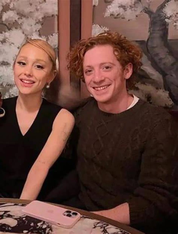 Lily Gladstone's Relationship Status: Dating Or Single?