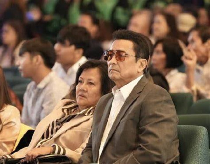Lito Lapid's Wife: Meet The Model And Politician