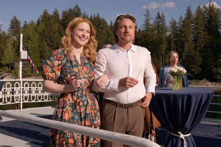 Mel's Real-Life Pregnancy: Unraveling The Mystery In Virgin River Season 5