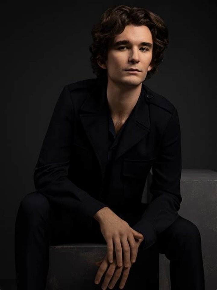 Milo Hutton: Rising Star Actor