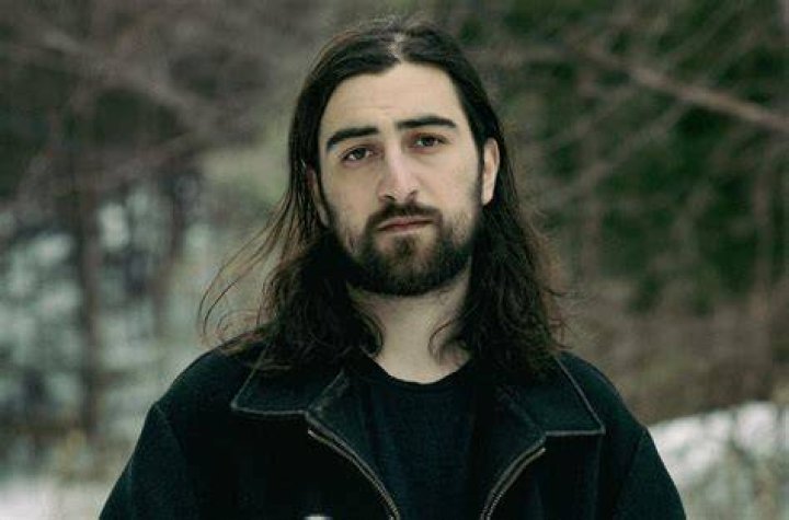 Noah Kahan's Family: A Deep Dive Into His Roots