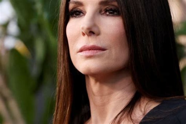 Sandra Bullock's Real Estate: Where Does She Live & Own?