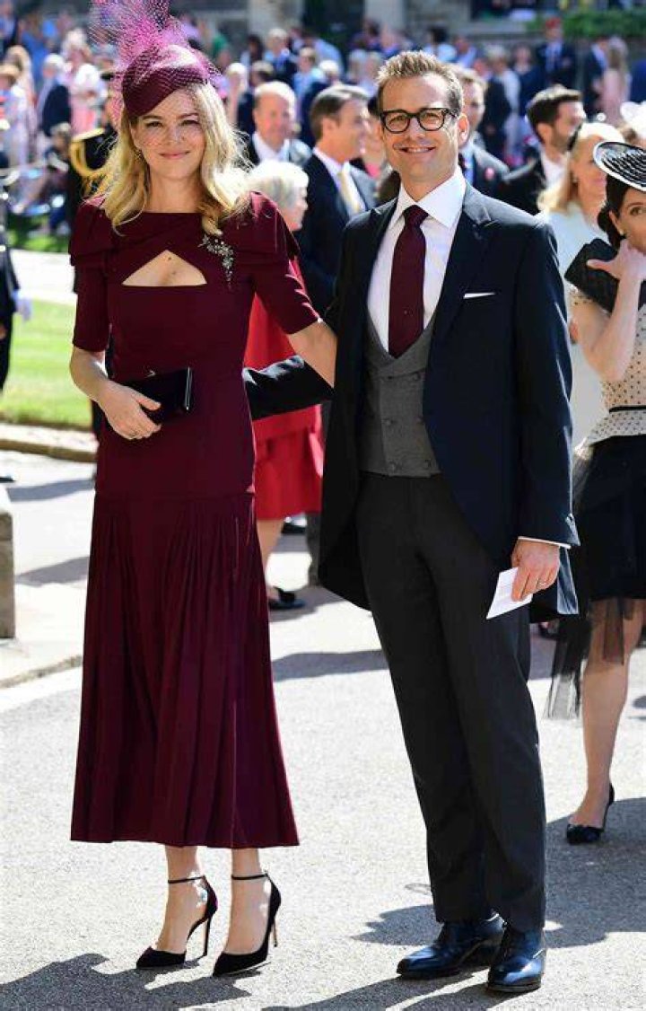 Satin Anais Geraldine Macht: A Style Icon
