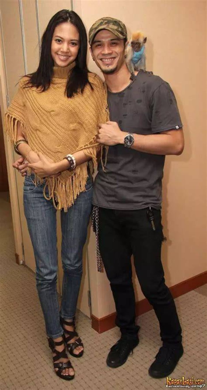 Siapa Istri Marty Smith Sebenarnya?
