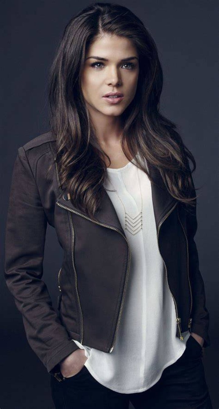 The Alluring Marie Avgeropoulos: Exploring Her Life And Career