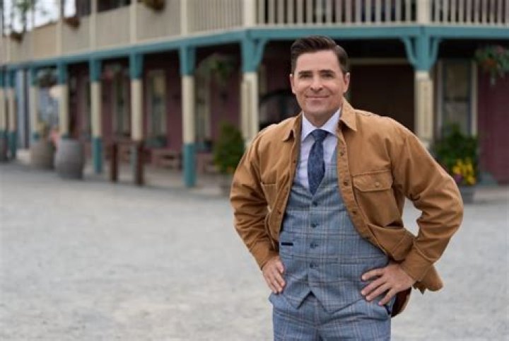 The Renowned Actor: Kavan Smith